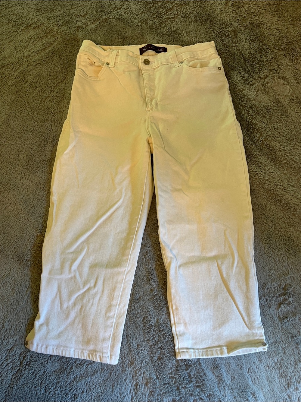Gloria Vanderbilt White Cropped Straight-Leg Jeans